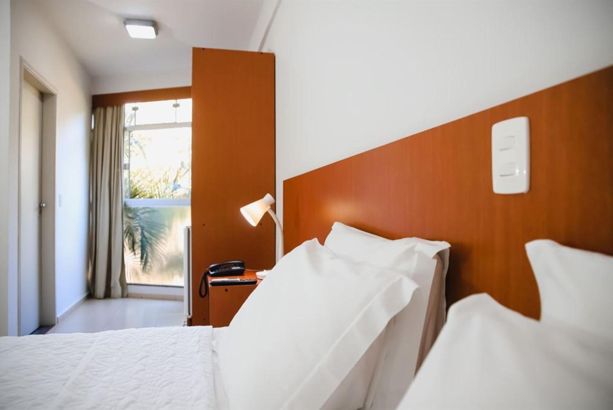 Hotel Água Das Araras Paraguacu Paulista Zimmer foto