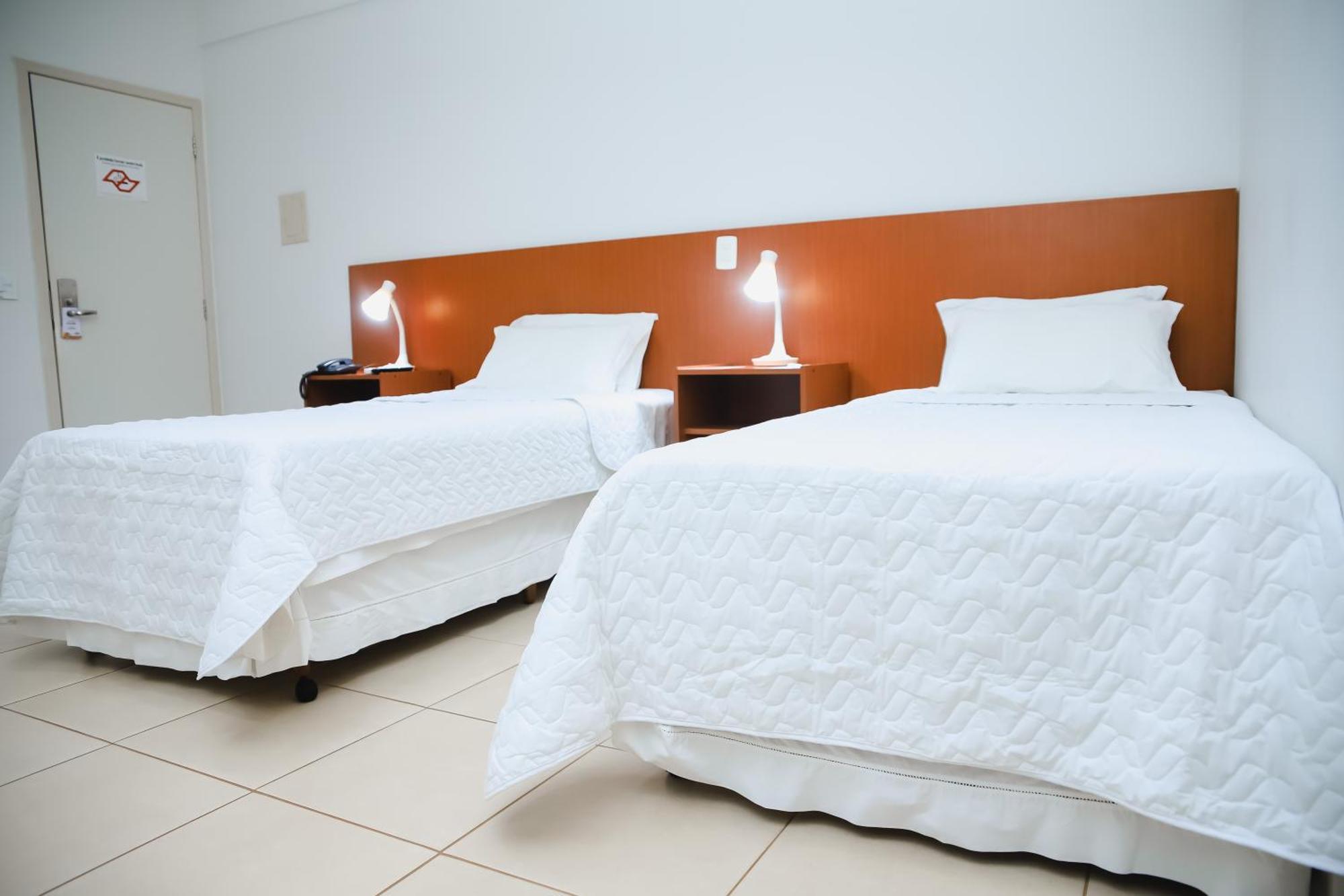 Hotel Água Das Araras Paraguacu Paulista Zimmer foto